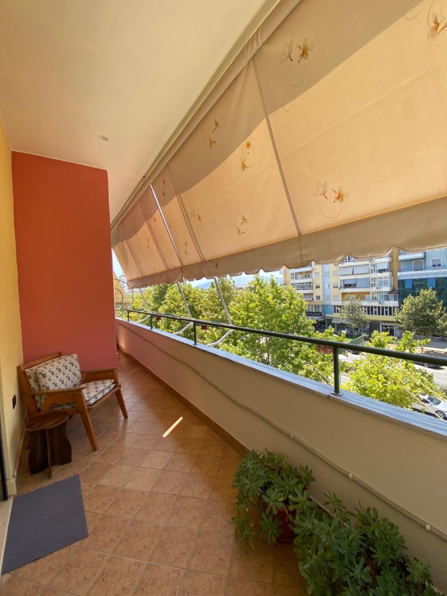 شقة Rikardo Apartament فلورا المظهر الخارجي الصورة